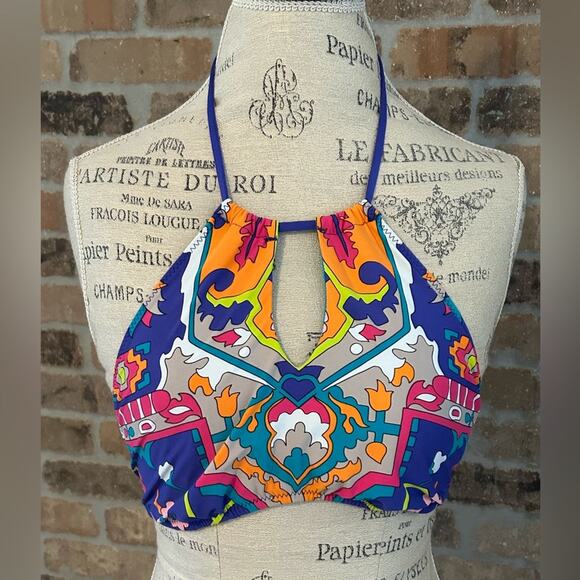 Trina Turk Other - Trina Turk Women's Standard High Neck Halter Hipster Bikini Swimsuit Top sz 4